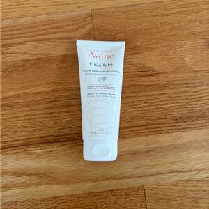 Avene restorative hand cream